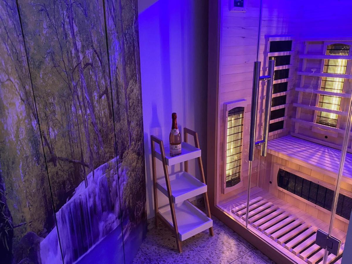 פלדברג Apartment Am Wasserfall Mit Sauna & Top-Lage מראה חיצוני תמונה